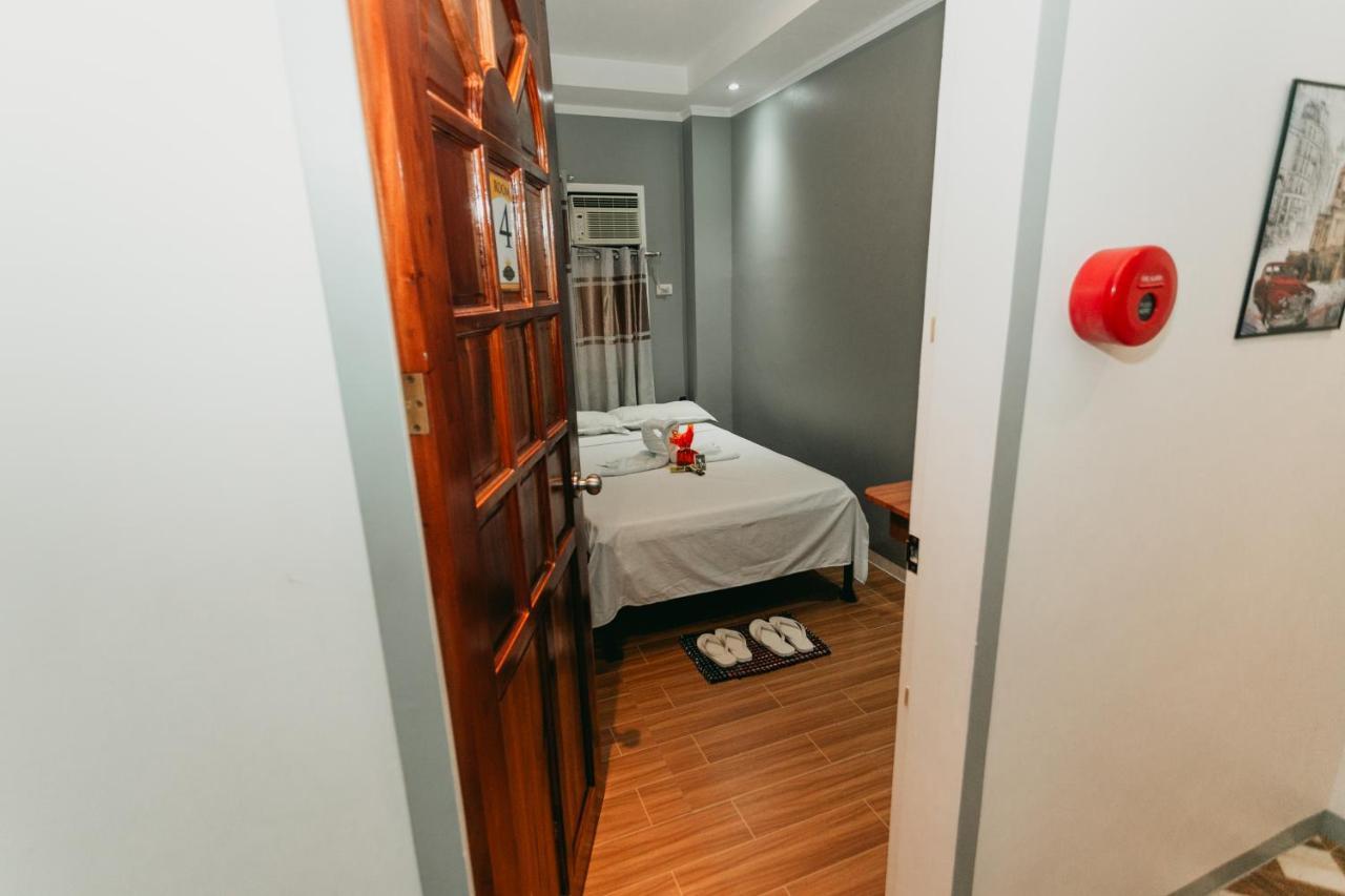 Kingswick Residences & Lodge Dumaguete City Kültér fotó